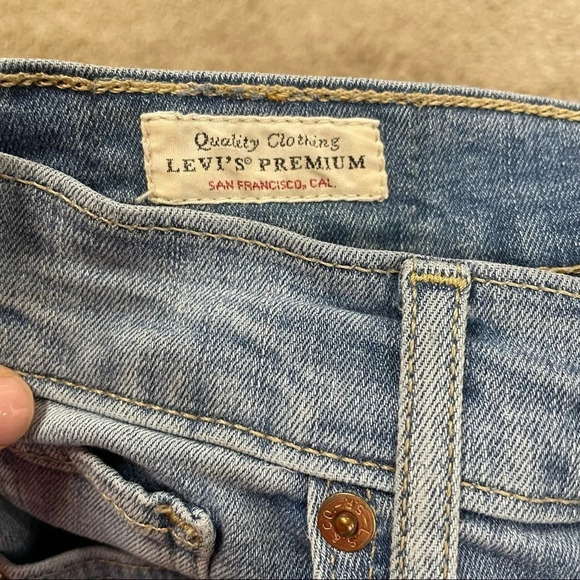 Levi's Premium Milehigh Crop Flare Jean size 25 Light wash- Late To The Game - Picture 10 of 12